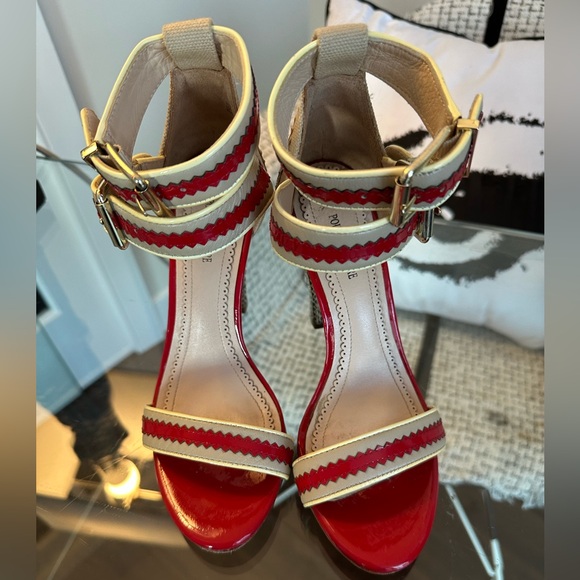 Strappy red, nude, and snakeskin shoes. 4 inch heel with 1/2 inch platform - Picture 2 of 4